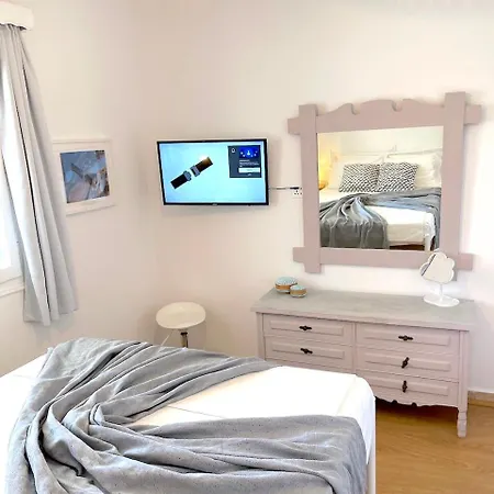 Lemon Tree House, Golden Διαμέρισμα *