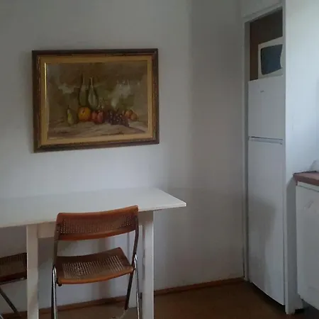 Trollhouse Villa, Golden Chrisi Akti (Paros)