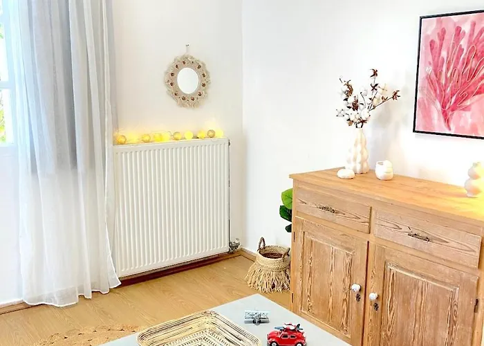 Apartment Lemon Tree House, Golden *